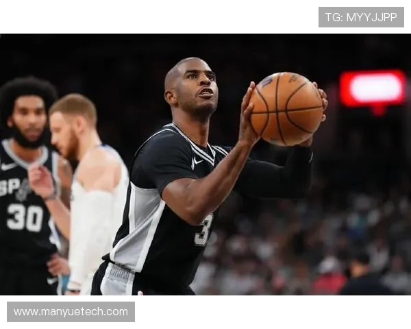 克里斯保罗:从球场指挥官到篮球传奇的辉煌历程与成就分析 克里斯保罗:从球场指挥官到篮球传奇的辉煌历程与成就分析