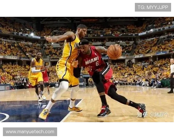 德阿隆福克斯:从新星崛起到NBA全明星的辉煌之路 德阿隆福克斯:从新星崛起到NBA全明星的辉煌之路