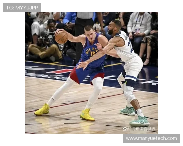 犹他爵士与森林狼激战正酣谁将赢得这场西部对决的胜利