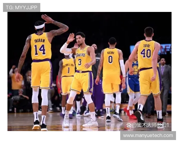 贾雷斯沃克的崛起之路：从篮球新星到未来巨星的成长历程