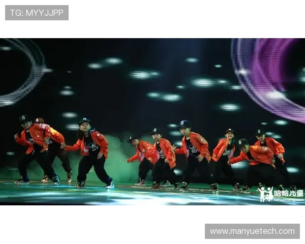 重庆街舞队在全国灵活性排行榜中荣登第九名展现出色实力与风采 重庆街舞队在全国灵活性排行榜中荣登第九名展现出色实力与风采