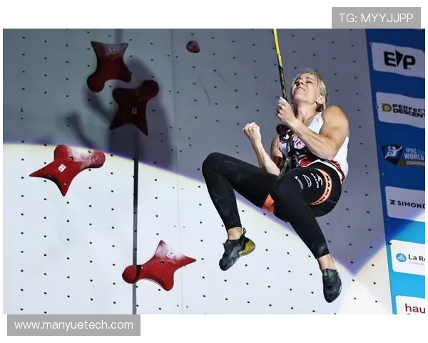 成都攀岩队在极限运动世界杯积分榜上以65分稳居第一名